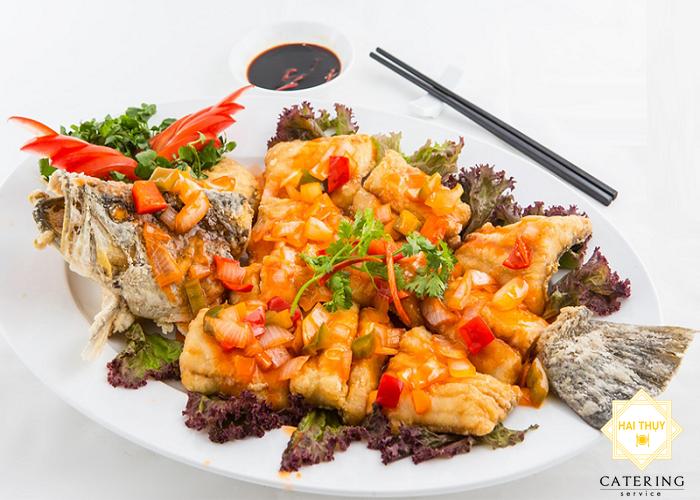 Cá mú nghệ sốt chua ngọt