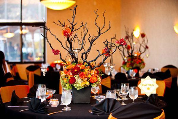 Bạn sẽ lựa chọn cho mình loại hoa như thế nào vào tiệc cưới mùa thu