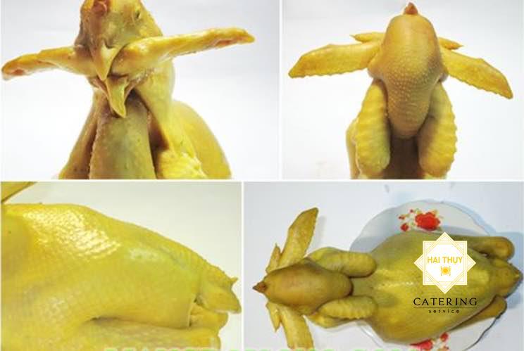 Bí quyết luộc gà ngon và đúng chuẩn cho mâm cúng tất niên