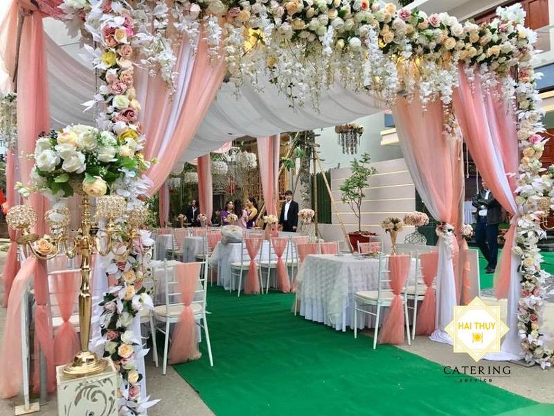 Quy trình tổ chức tiệc cưới ngoài trời