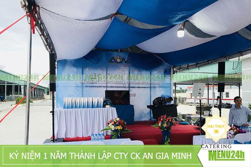 Tổ chức tiệc buffet lưu động mừng ngày kỷ niệm thành lập công ty