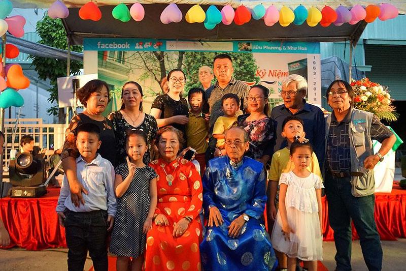 Đặt tiệc mừng thọ - Buổi tiệc trọn vẹn chữ hiếu