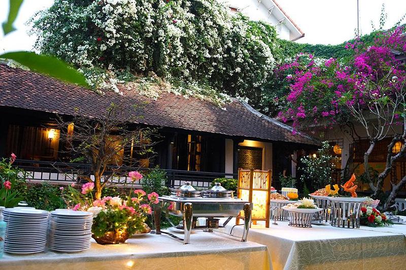 Thăng hoa hạnh phúc cùng dịch vụ đặt tiệc cưới Menu24h