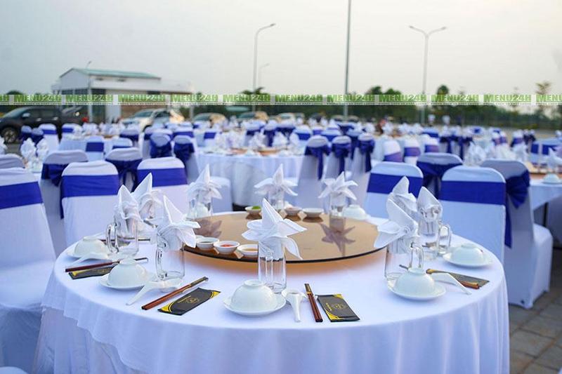 Đặt tiệc tại văn phòng - Ẵm trọn buổi tiệc vui vẻ và ý nghĩa