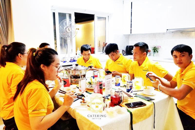 Quy trình và tiêu chí đánh giá sự thành công của buổi tiệc cuối năm bạn cần biết